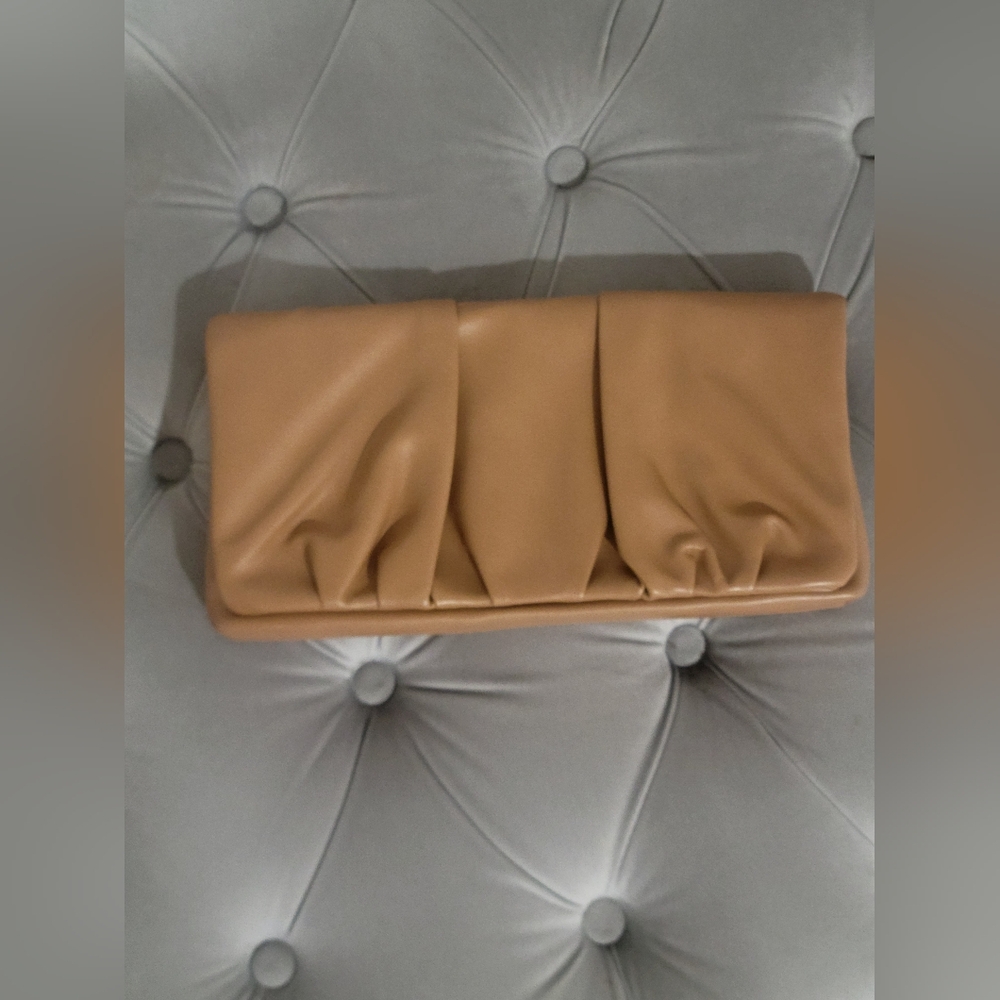 Brown clutch